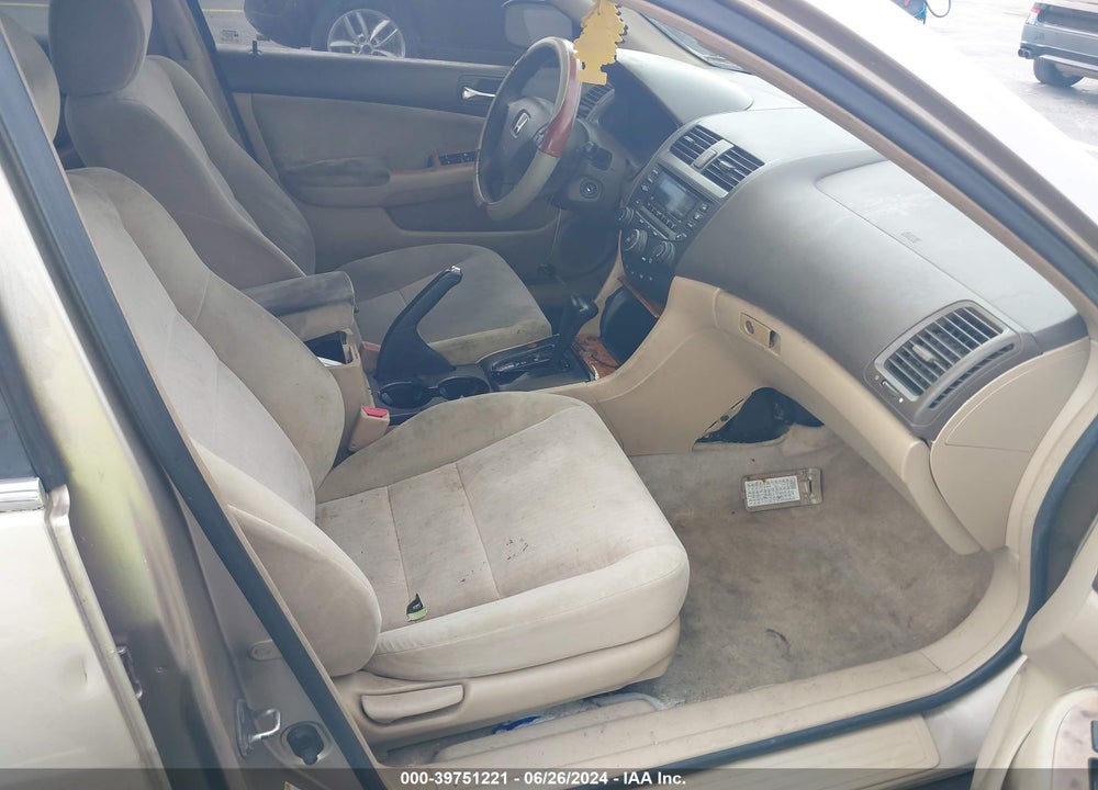 2003 HONDA ACCORD 2.4 LX VIN: 1HGCM56413A117398