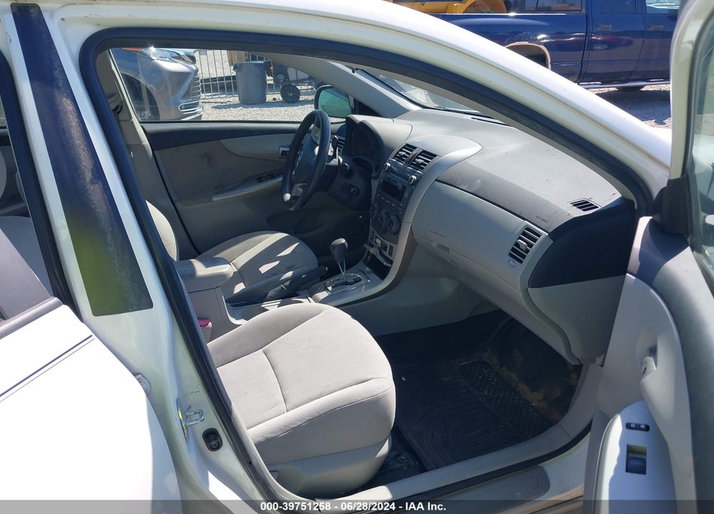 2011 TOYOTA COROLLA LE VIN: JTDBU4EE4BJ089772