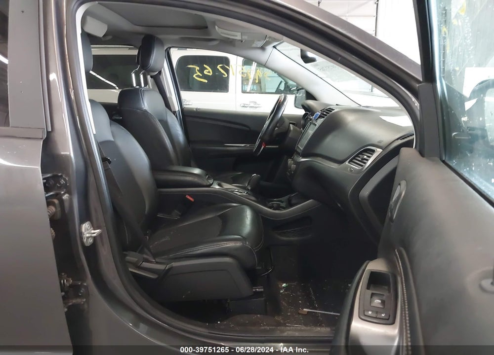 2016 DODGE JOURNEY CROSSROAD PLUS VIN: 3C4PDDGG8GT243906