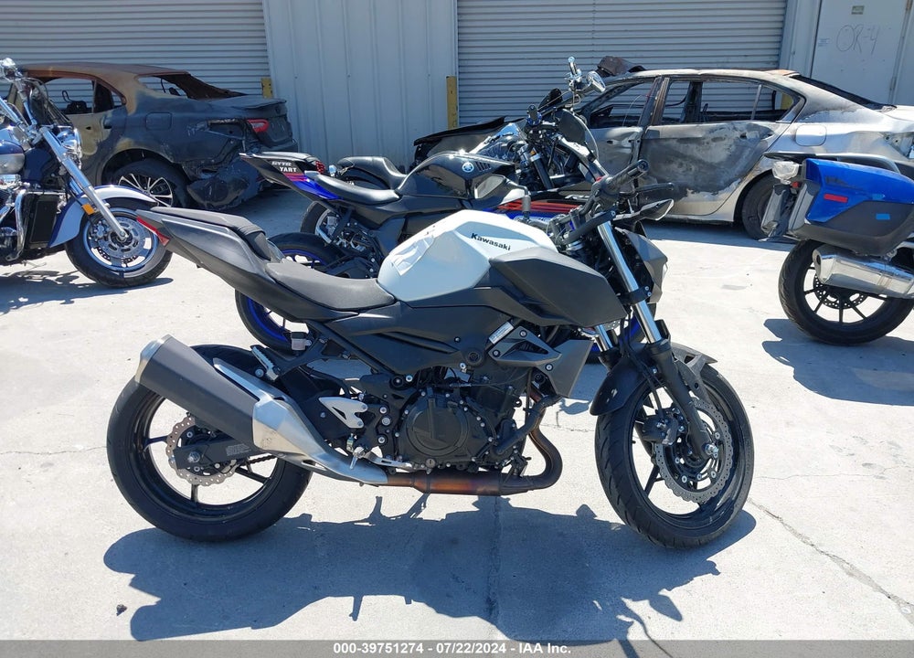 2022 KAWASAKI ER400 D VIN: JKAERKD11NDAF3468