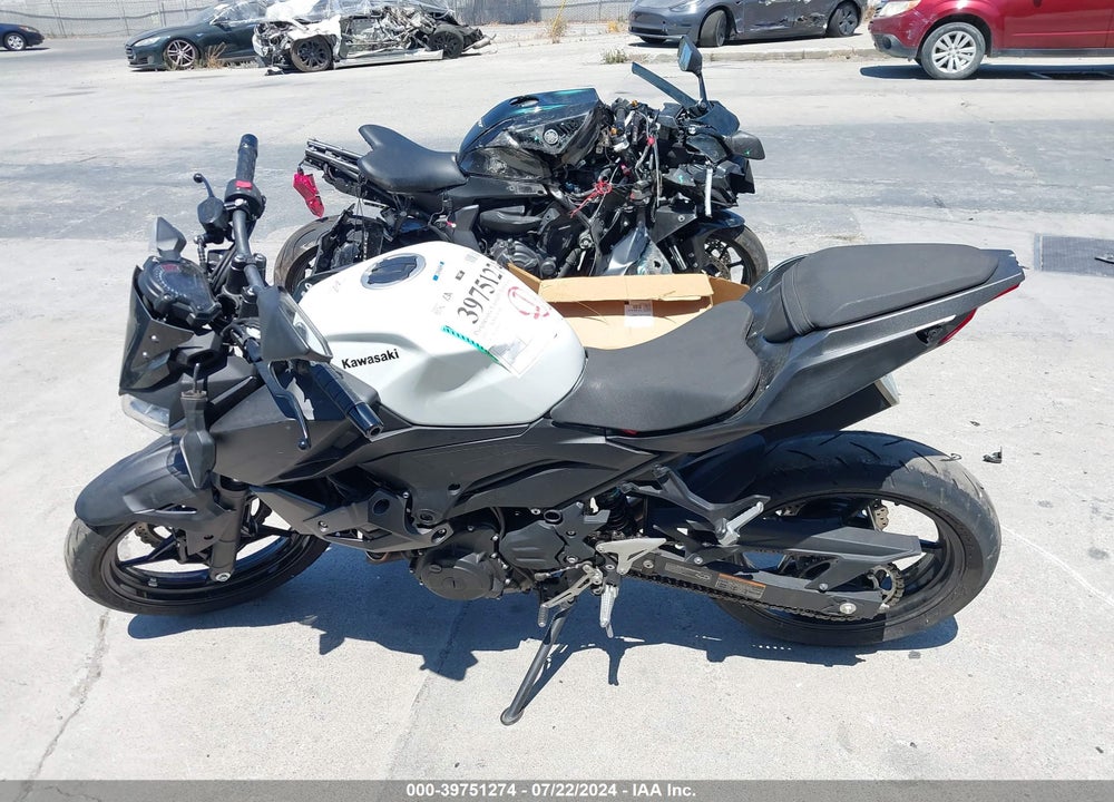 2022 KAWASAKI ER400 D VIN: JKAERKD11NDAF3468