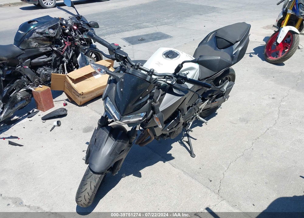 2022 KAWASAKI ER400 D VIN: JKAERKD11NDAF3468