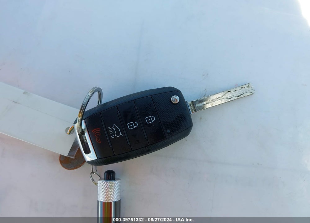 2017 KIA SOUL VIN: KNDJP3A58H7415338