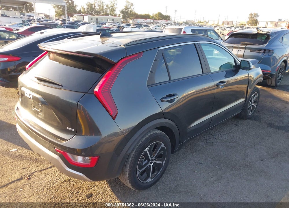 2023 KIA NIRO EX VIN: KNDCR3LE8P5118239