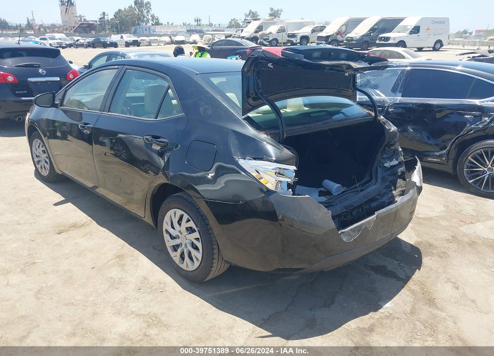 2018 TOYOTA COROLLA LE VIN: 5YFBURHEXJP776497