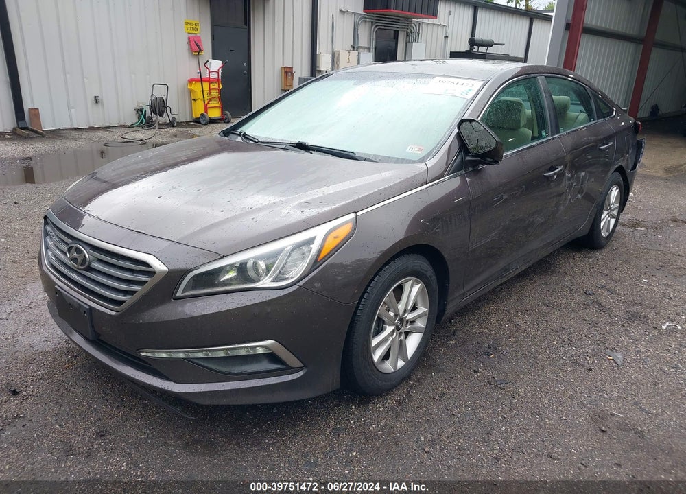 2015 HYUNDAI SONATA SE VIN: 5NPE24AF3FH243193