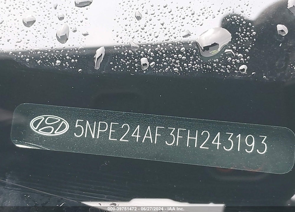 2015 HYUNDAI SONATA SE VIN: 5NPE24AF3FH243193