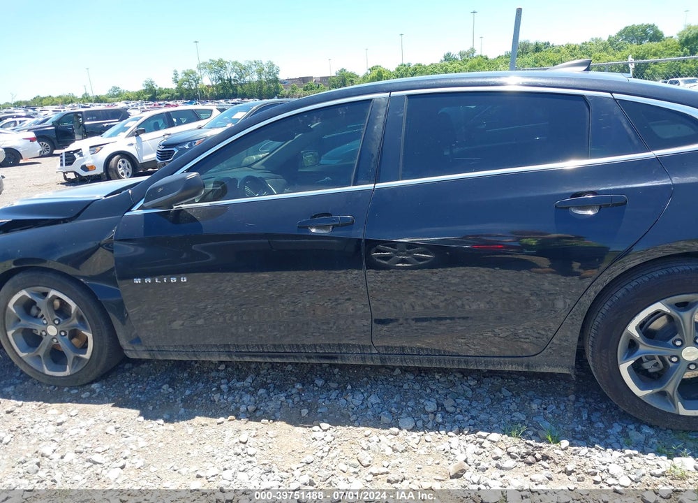 2019 CHEVROLET MALIBU RS VIN: 1G1ZG5ST6KF197174