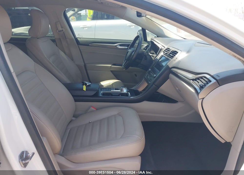 2017 FORD FUSION ENERGI SE LUXURY VIN: 3FA6P0PU6HR180214
