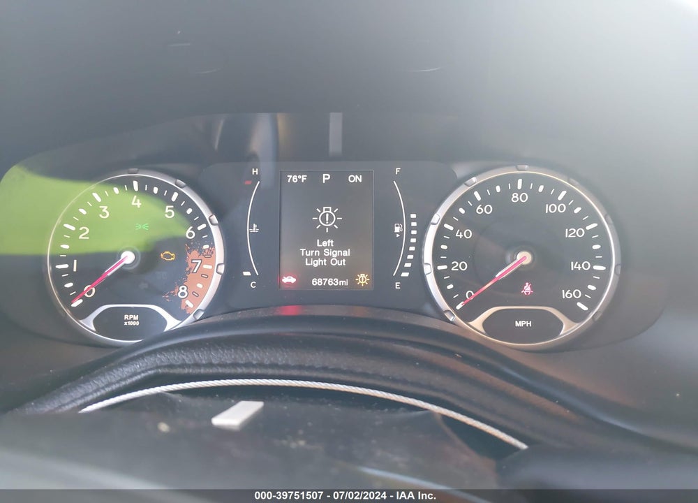 2015 JEEP RENEGADE LATITUDE VIN: ZACCJABTXFPC17355