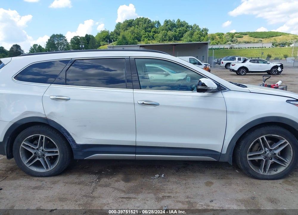 2018 HYUNDAI SANTA FE VIN: KM8SRDHF0JU283388
