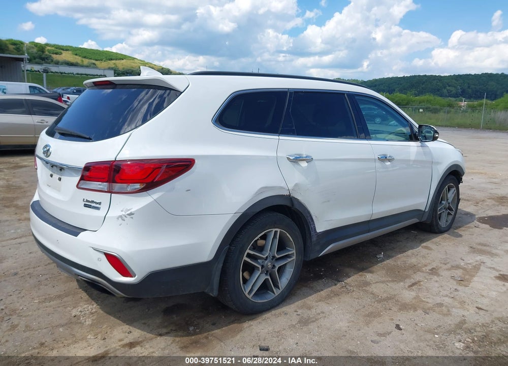 2018 HYUNDAI SANTA FE VIN: KM8SRDHF0JU283388