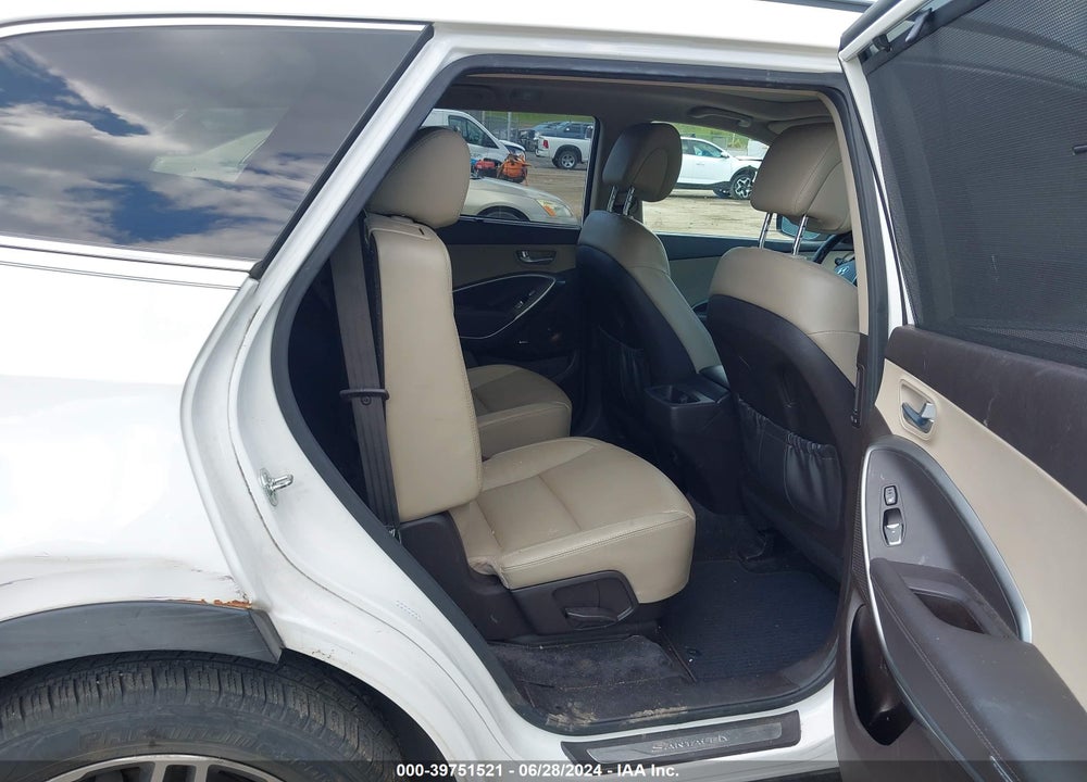 2018 HYUNDAI SANTA FE VIN: KM8SRDHF0JU283388
