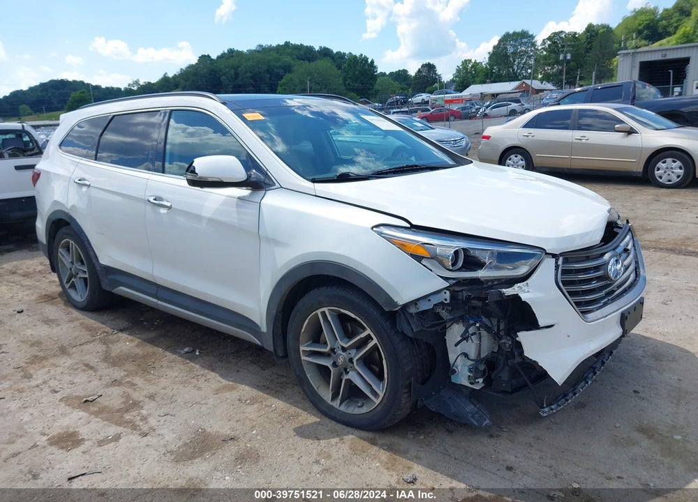2018 HYUNDAI SANTA FE VIN: KM8SRDHF0JU283388