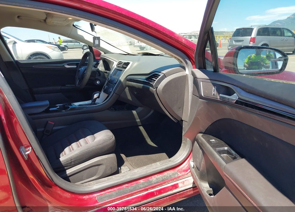 2014 FORD FUSION SE VIN: 3FA6P0HD3ER275792