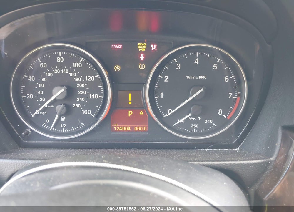 2010 BMW 328I XDRIVE VIN: WBAWV5C57AP082086