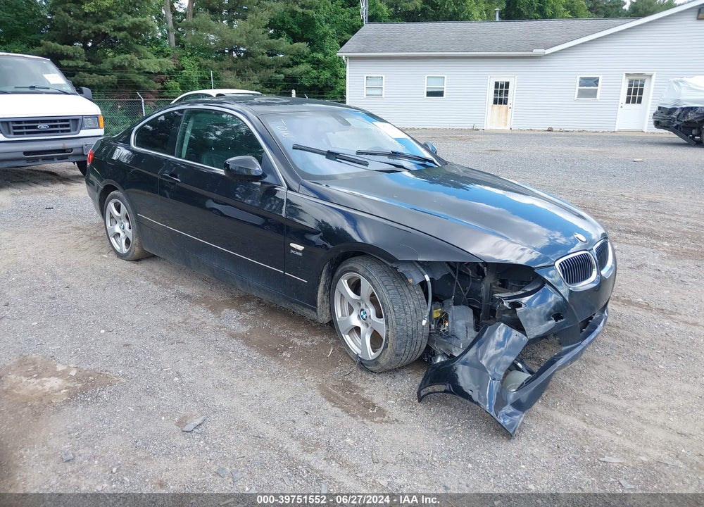 2010 BMW 328I XDRIVE VIN: WBAWV5C57AP082086