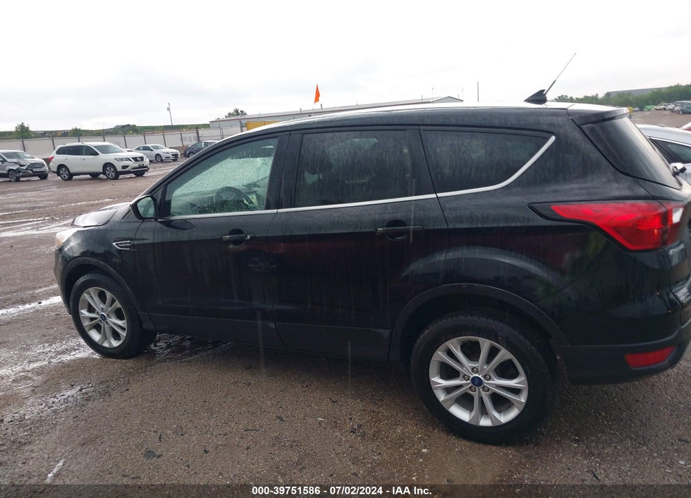2019 FORD ESCAPE SE VIN: 1FMCU9GD7KUB99960