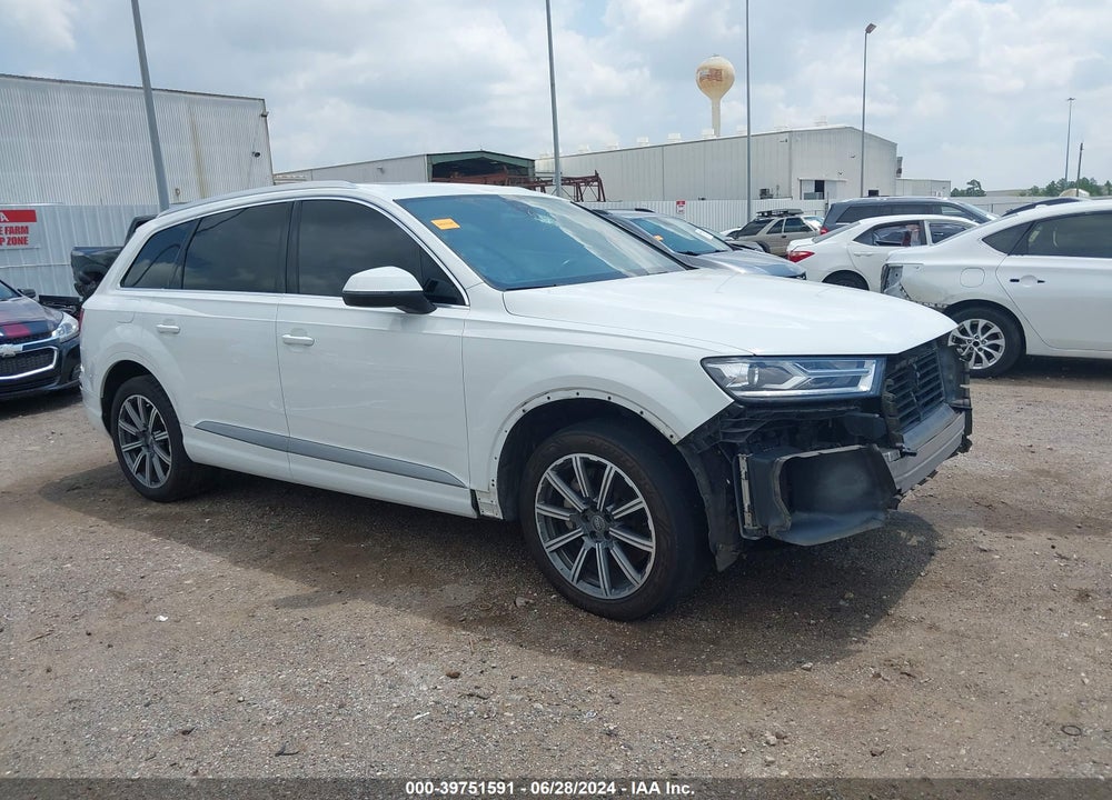 2017 AUDI Q7 3.0T PREMIUM VIN: WA1LAAF73HD016227