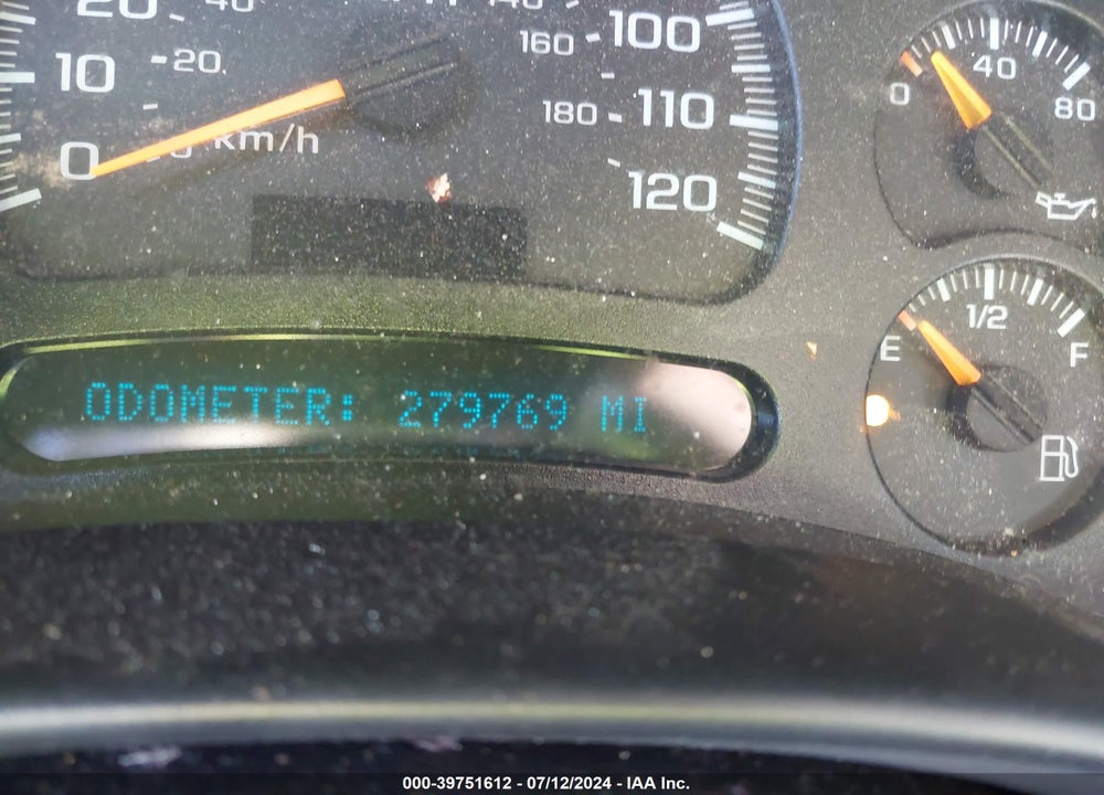 2005 GMC YUKON SLT VIN: 1GKEC13T35J211871