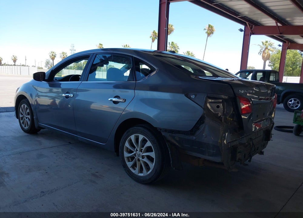 2018 NISSAN SENTRA SV VIN: 3N1AB7AP9JL621005