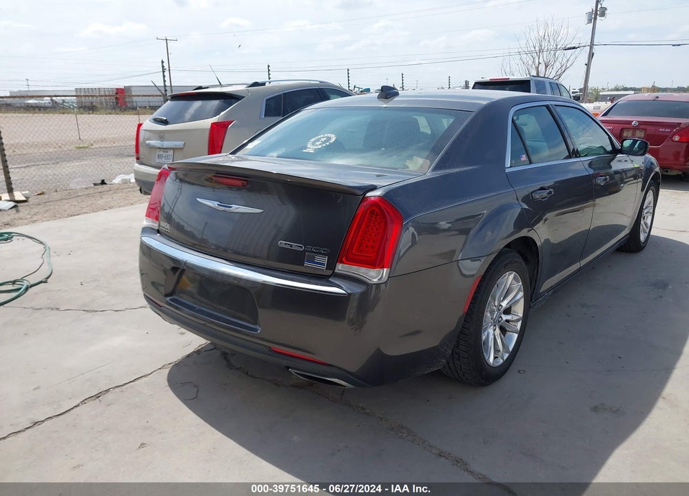 2017 CHRYSLER 300 VIN: 2C3CCAAG7HH511853
