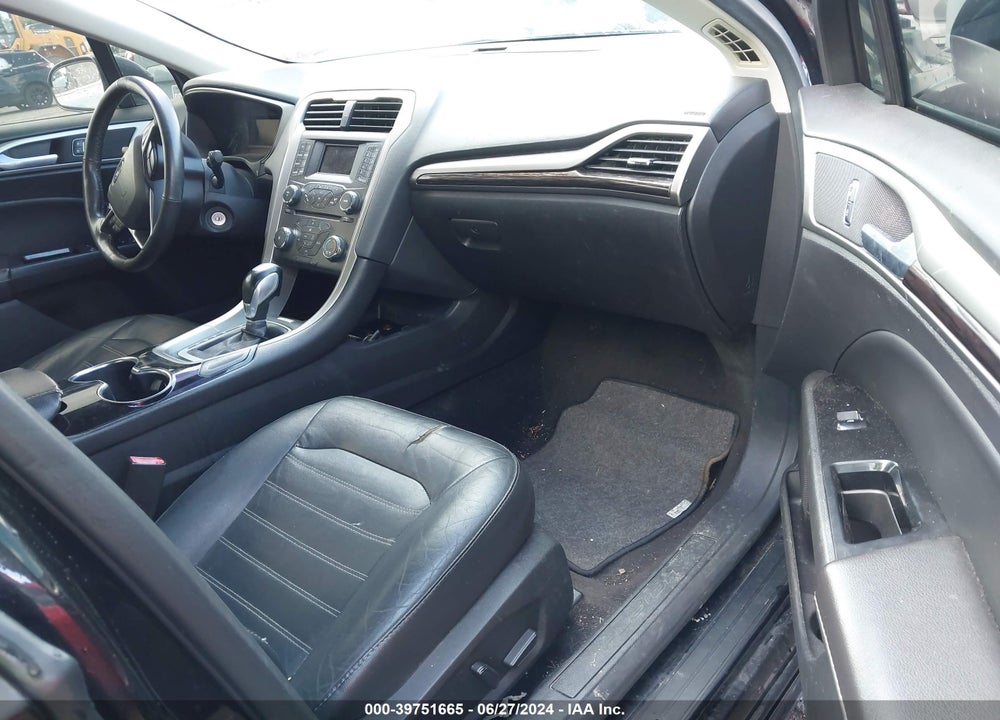 2014 FORD FUSION SE VIN: 3FA6P0HD7ER275083