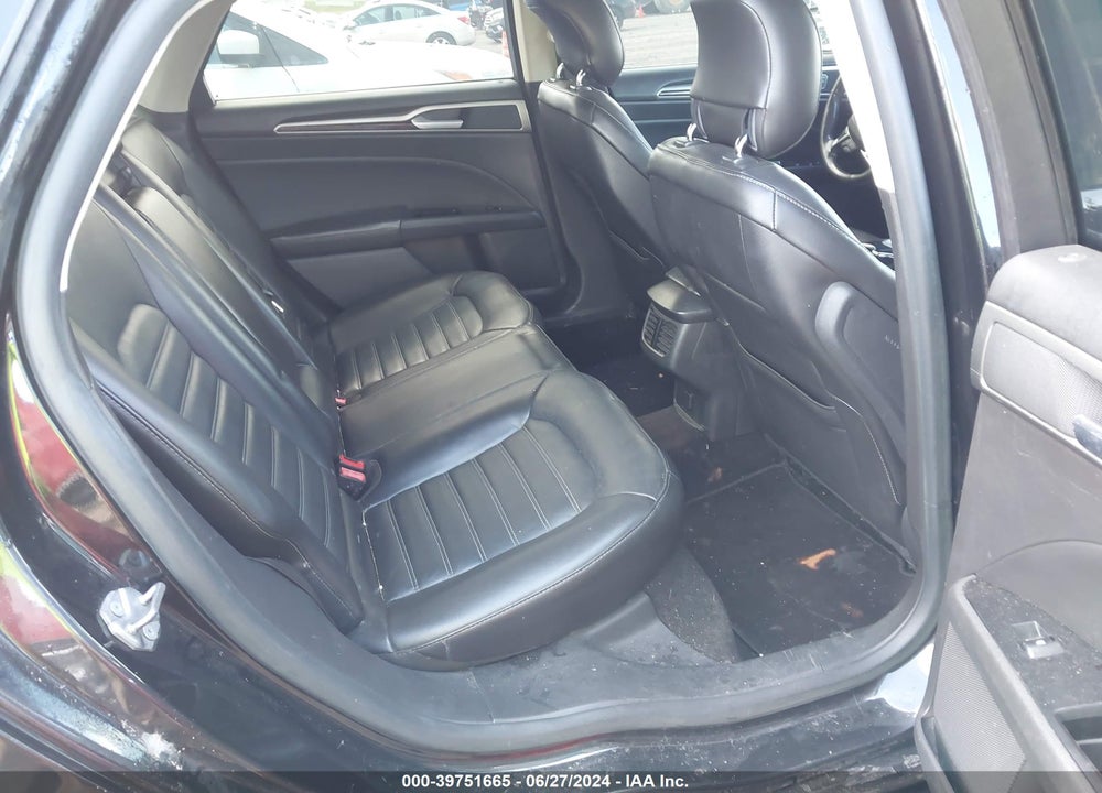 2014 FORD FUSION SE VIN: 3FA6P0HD7ER275083