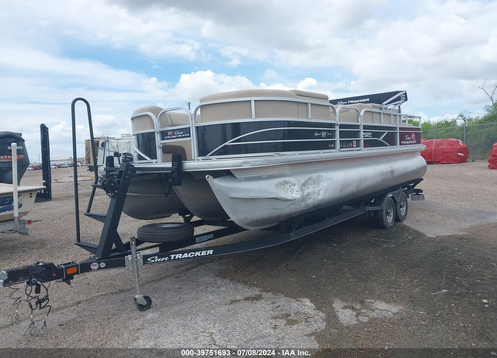 2019 SUNTRACKER OTHER VIN: BUJ83600F819