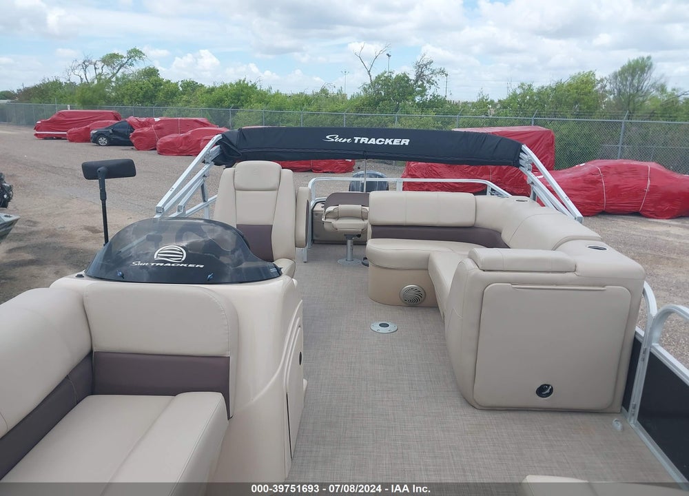 2019 SUNTRACKER OTHER VIN: BUJ83600F819
