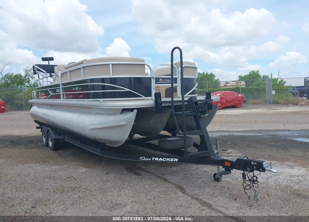 2019 SUNTRACKER OTHER VIN: BUJ83600F819