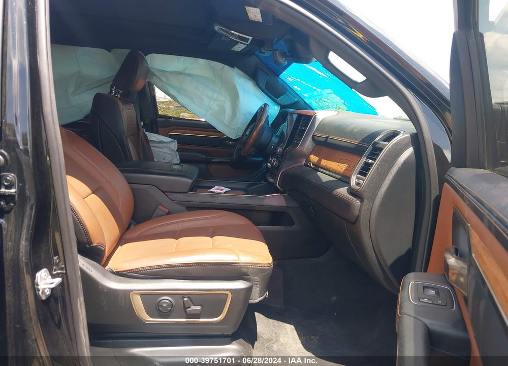 2022 RAM 1500 LIMITED LONGHORN 4X4 5'7 BOX VIN: 1C6SRFKT4NN348619