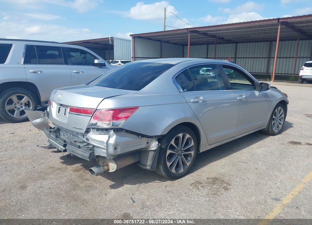 2011 HONDA ACCORD 2.4 SE VIN: 1HGCP2F68BA133099