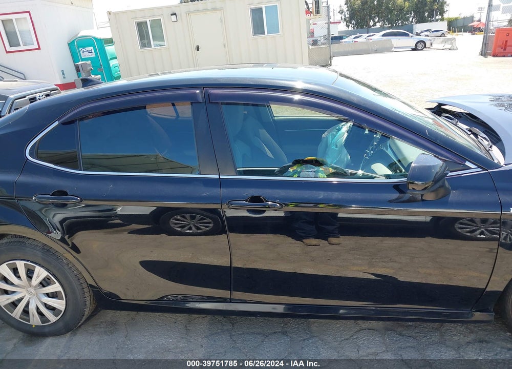 2021 TOYOTA CAMRY LE HYBRID VIN: 4T1C31AK8MU566413