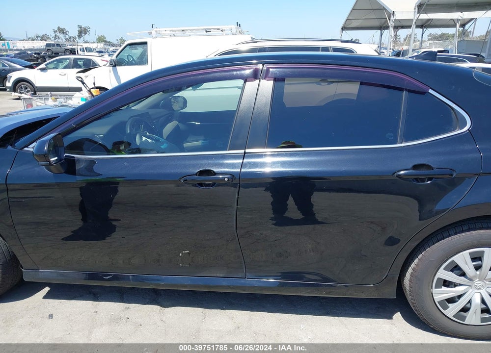 2021 TOYOTA CAMRY LE HYBRID VIN: 4T1C31AK8MU566413