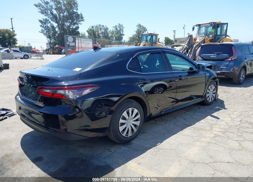 2021 TOYOTA CAMRY LE HYBRID VIN: 4T1C31AK8MU566413