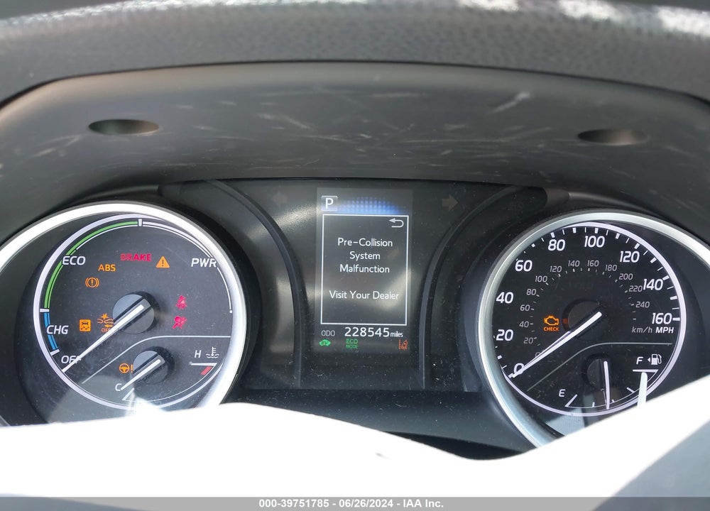 2021 TOYOTA CAMRY LE HYBRID VIN: 4T1C31AK8MU566413