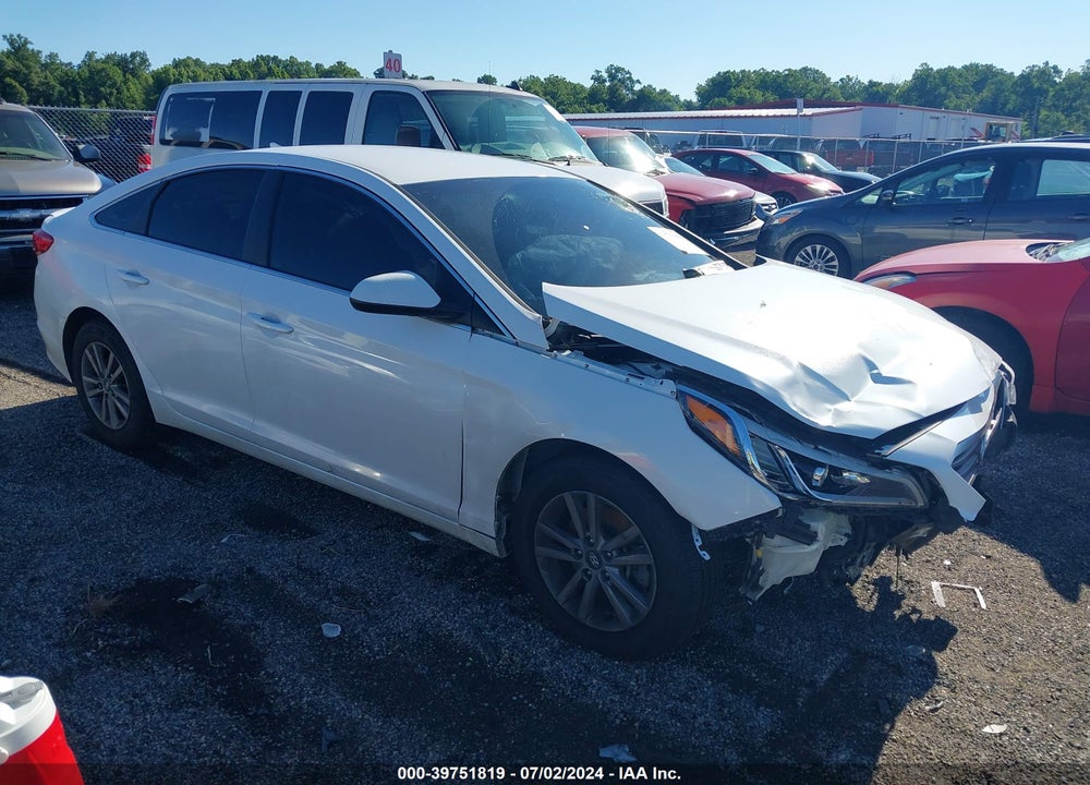 2017 HYUNDAI SONATA SE VIN: 5NPE24AF6HH552899