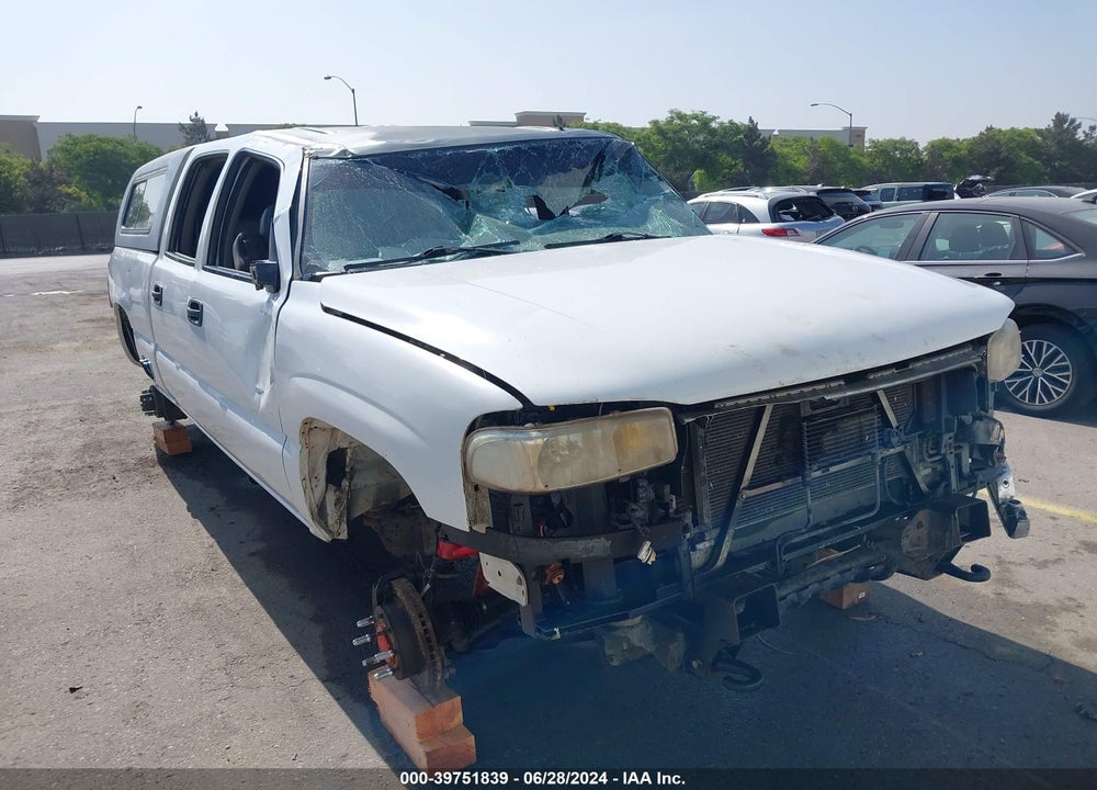2002 GMC SIERRA 2500HD SLE VIN: 1GTHK23U22F188186