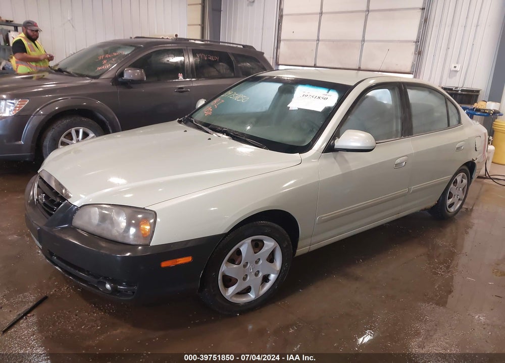 2004 HYUNDAI ELANTRA GLS/GT VIN: KMHDN46D34U875524