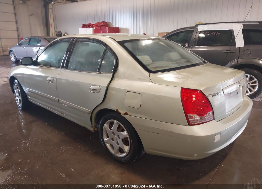 2004 HYUNDAI ELANTRA GLS/GT VIN: KMHDN46D34U875524