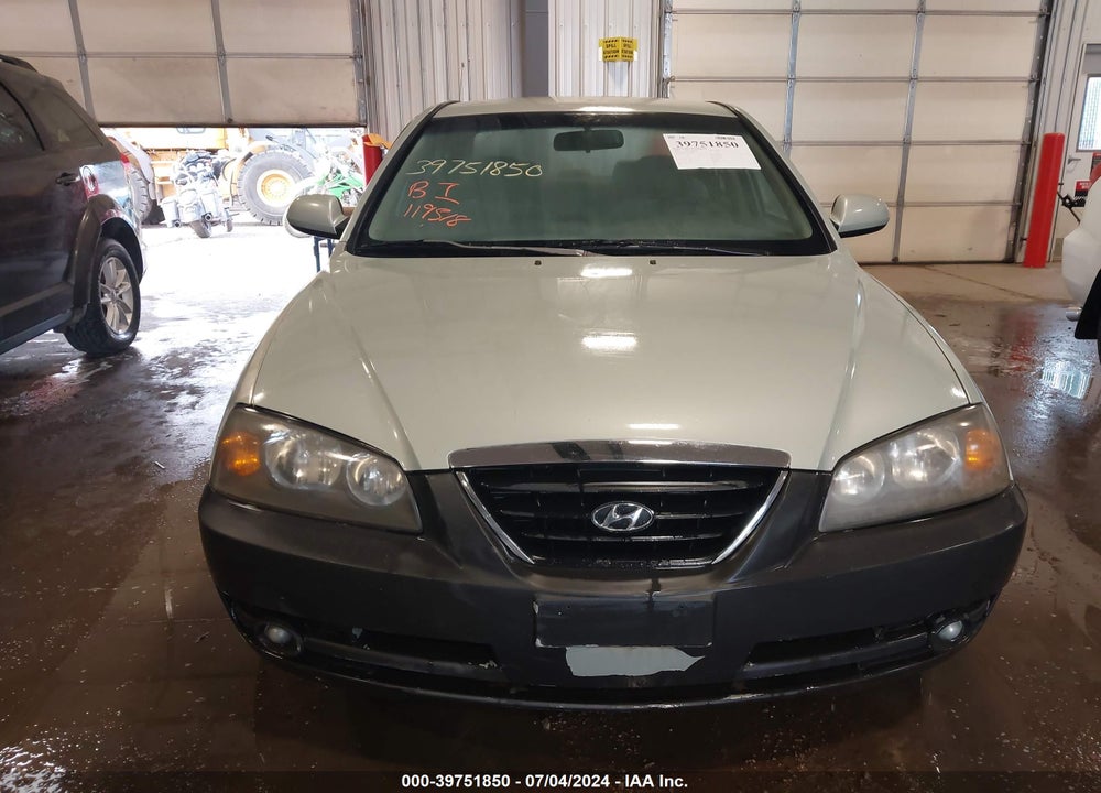 2004 HYUNDAI ELANTRA GLS/GT VIN: KMHDN46D34U875524