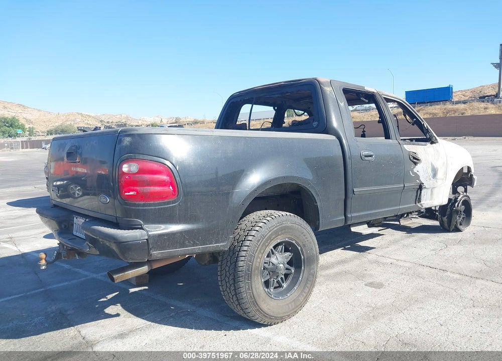 2002 FORD F-150 LARIAT/XLT VIN: 1FTRW08L52KB09694