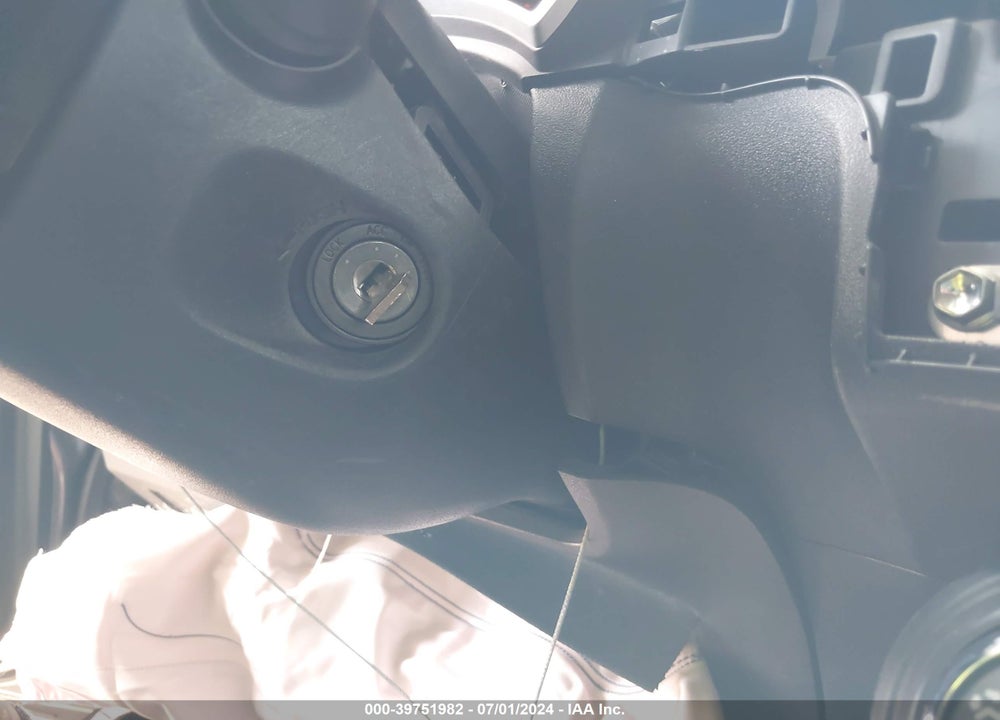 2015 SCION TC VIN: JTKJF5C78FJ009923
