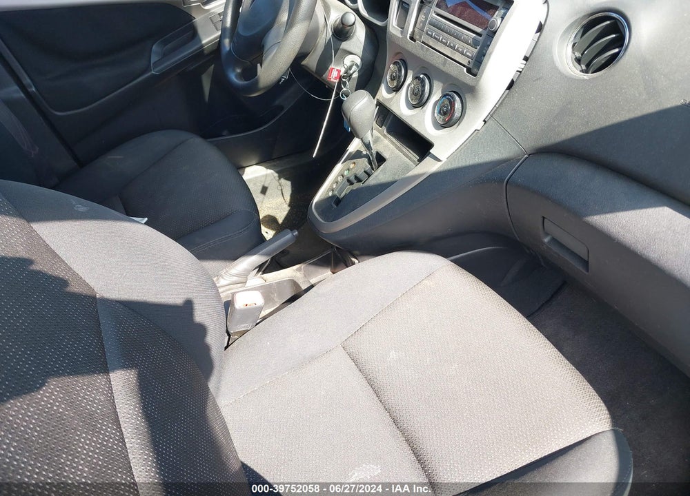 2009 PONTIAC VIBE VIN: 5Y2SP678X9Z475490