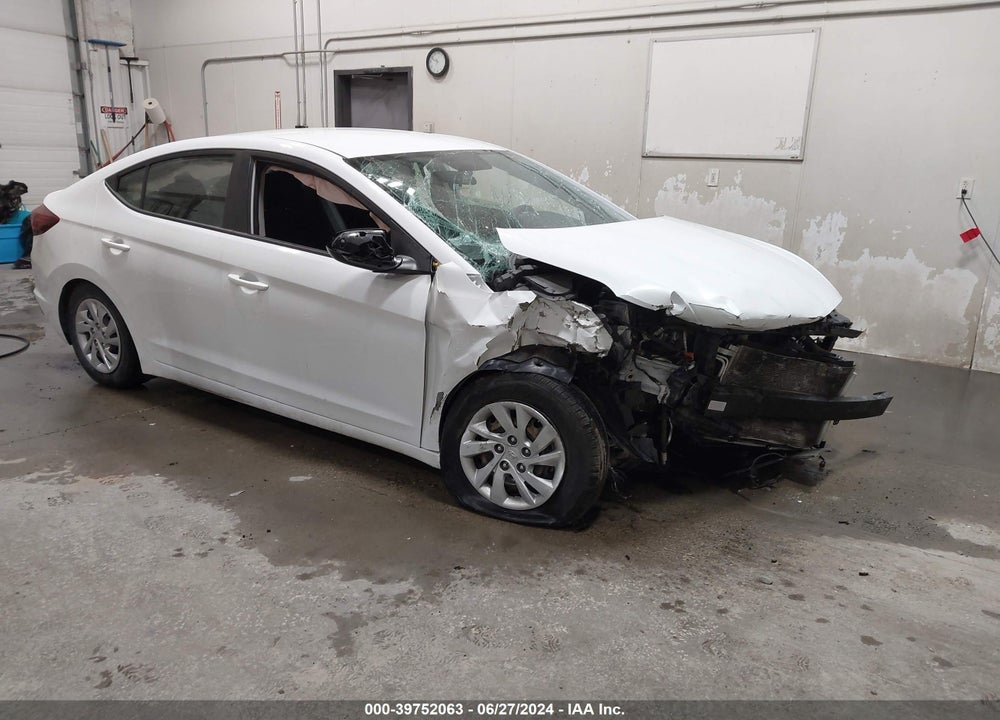 2019 HYUNDAI ELANTRA SE VIN: 5NPD74LF8KH471209