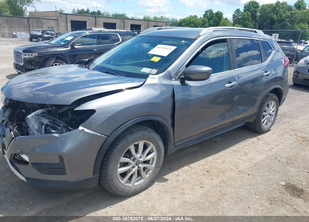 2018 NISSAN ROGUE SV VIN: 5N1AT2MV0JC702537
