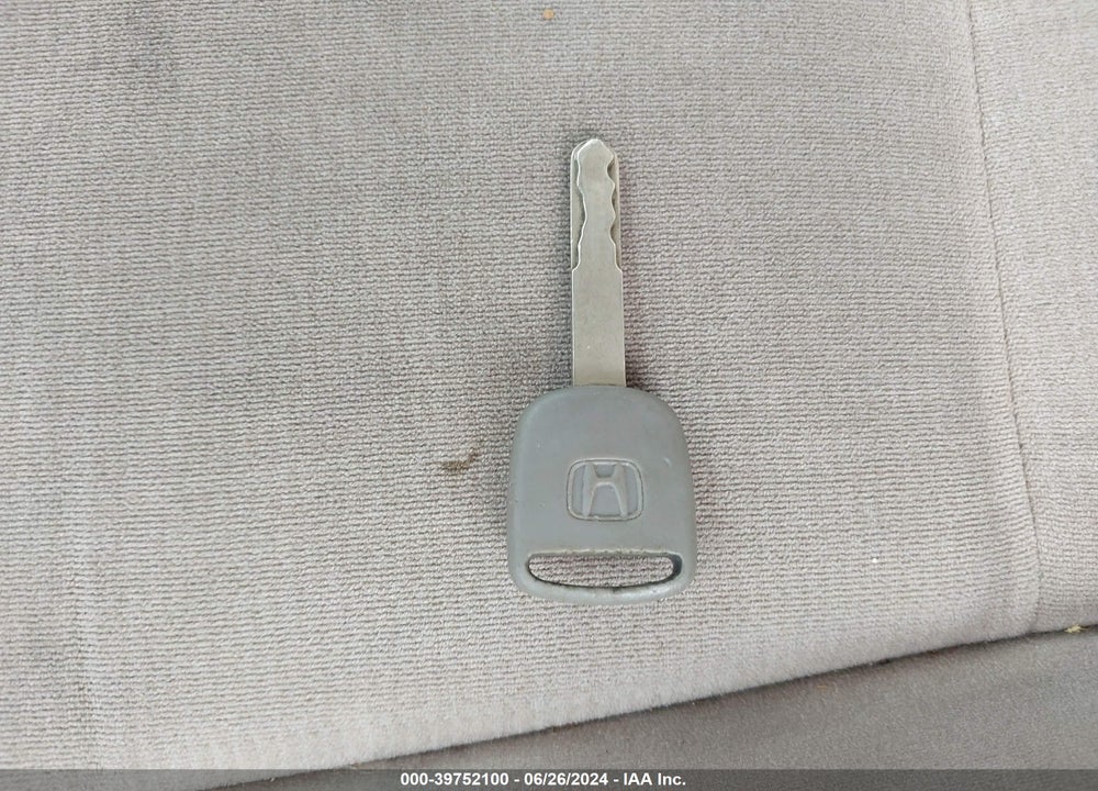 2003 HONDA ACCORD VIN: JHMCM56353C012209