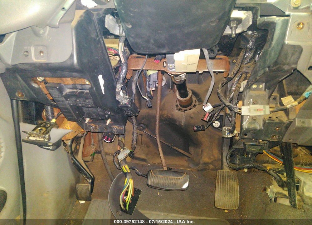 1999 FORD F-150 LARIAT/WORK SERIES/XL/XLT VIN: 1FTRX17W4XNA53185