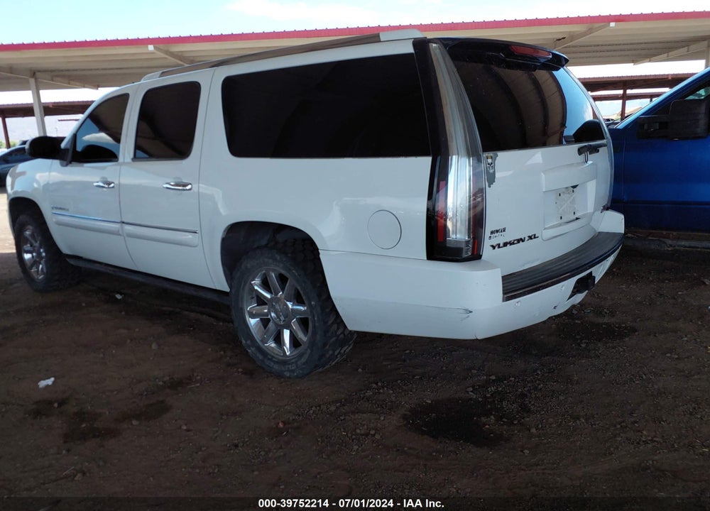 2007 GMC YUKON XL 1500 DENALI VIN: 1GKFK668X7J289465